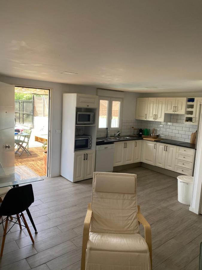Casa Contener Estepona Bagian luar foto